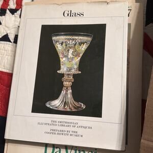 The Smithsonian‎ Illustrated Library Of Antiques Glass Edition